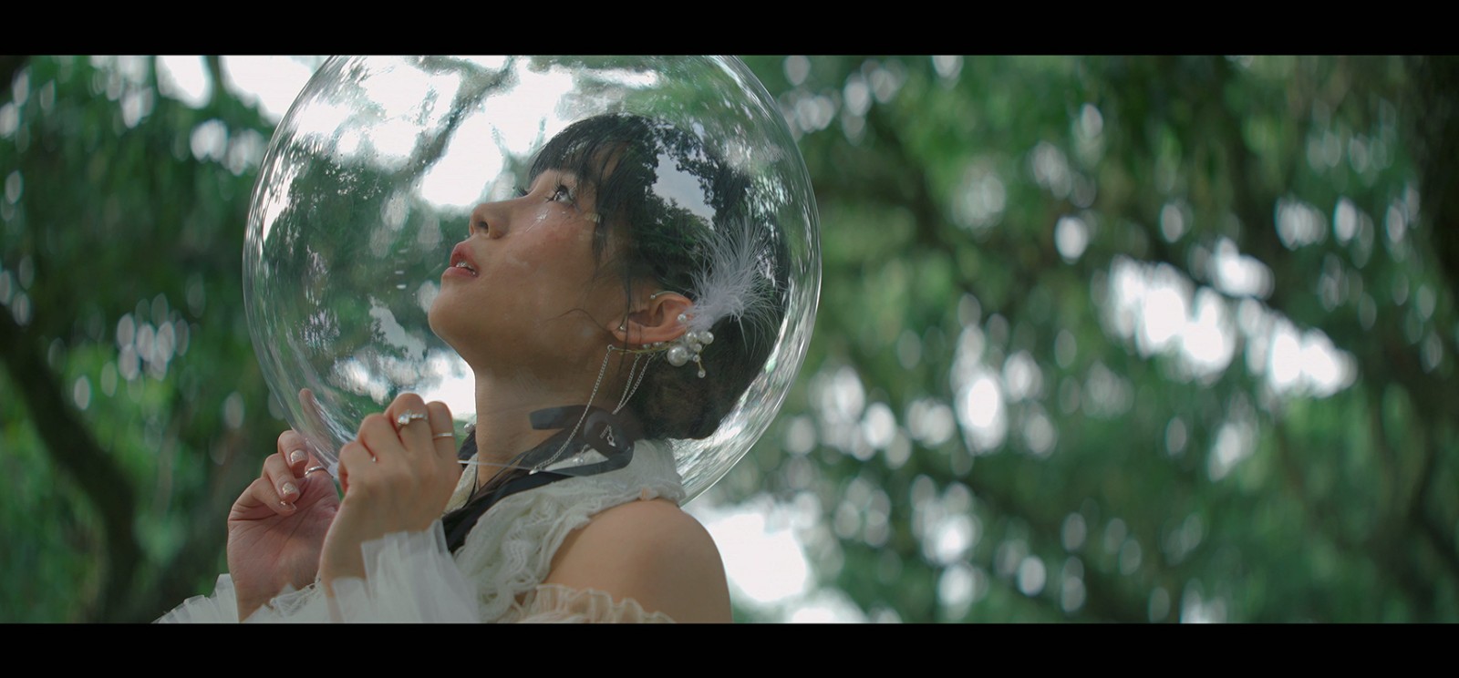 1740122820881936.jpg 光斑2.jpg