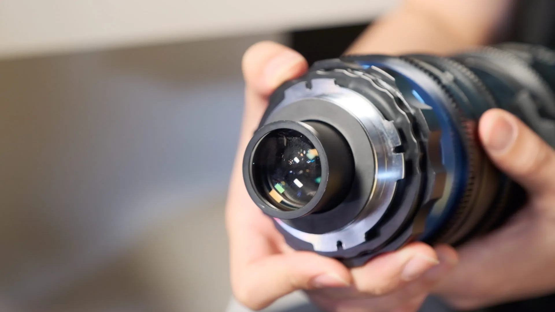 1755239682966278.jpg laowa-anamorphic-adapter-3.jpg